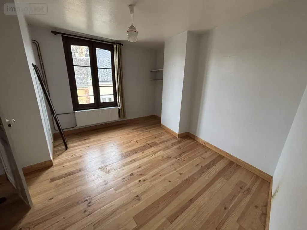 Maison a vendre Bessé-sur-Braye 72310 Sarthe 72 85 m2 78900 euros 101/1971 004