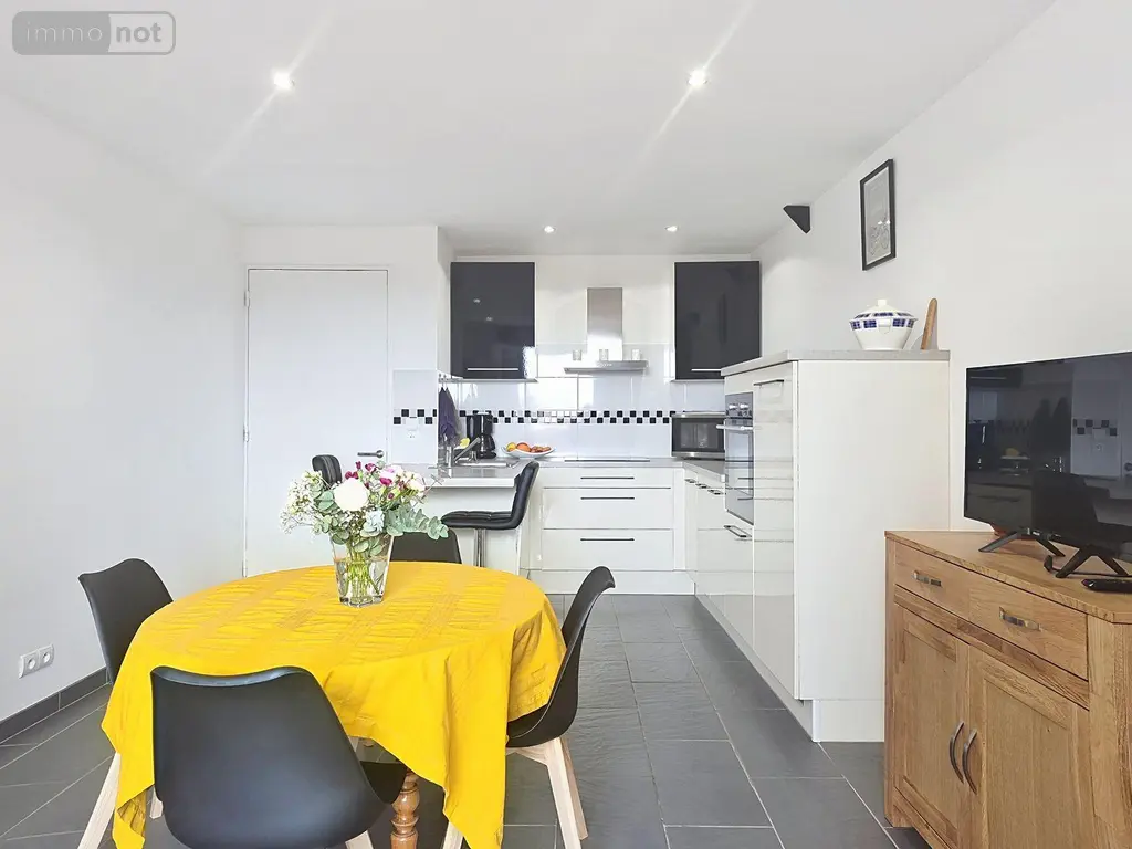 Maison a vendre Hirel 35120 Ille-et-Vilaine 35 230 m2 8 pièces 322800 euros 089/3427 004