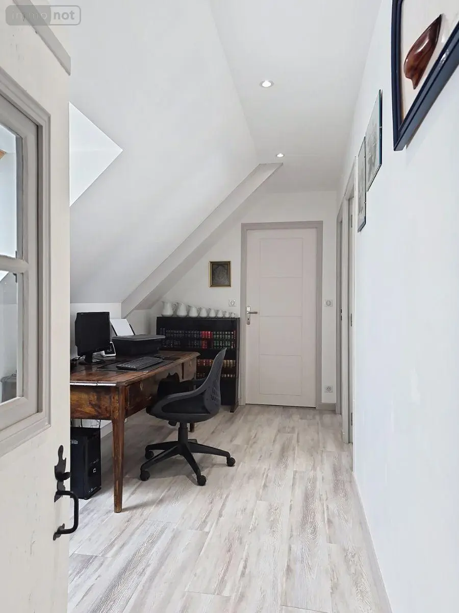 Maison a vendre Hirel 35120 Ille-et-Vilaine 35 230 m2 8 pièces 322800 euros 089/3427 010