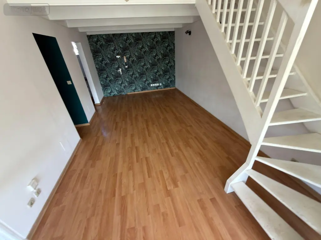 Appartement a vendre Saint-Gilles-les-Bains 97434 La Réunion 974 63 m2 3 pièces 305000 euros 97405/282 025