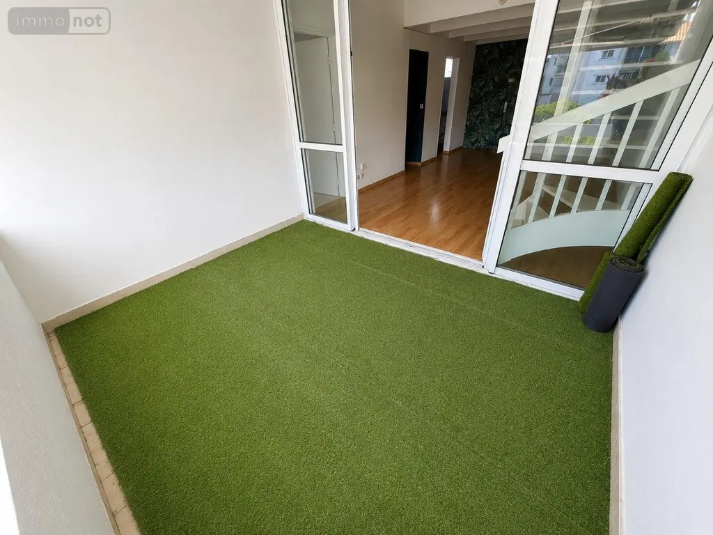 Appartement a vendre Saint-Gilles-les-Bains 97434 La Réunion 974 63 m2 3 pièces 305000 euros 97405/282 008