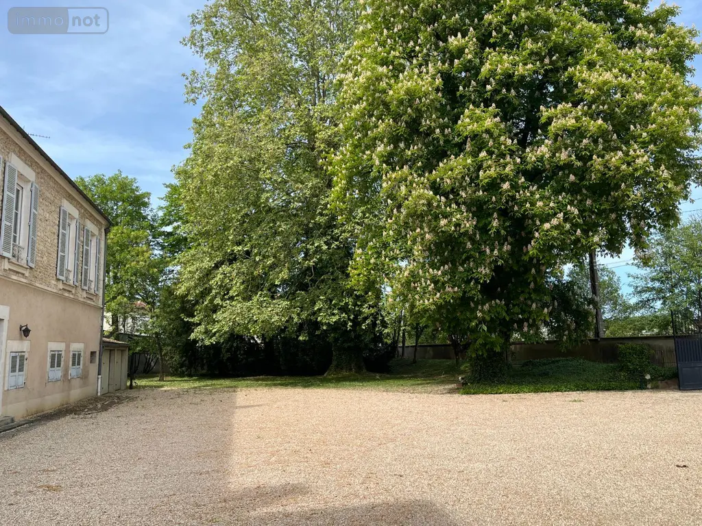 Propriete a vendre Auxerre 89000 Yonne 89 440 m2 11 pièces 650000 euros 89099/140716 005