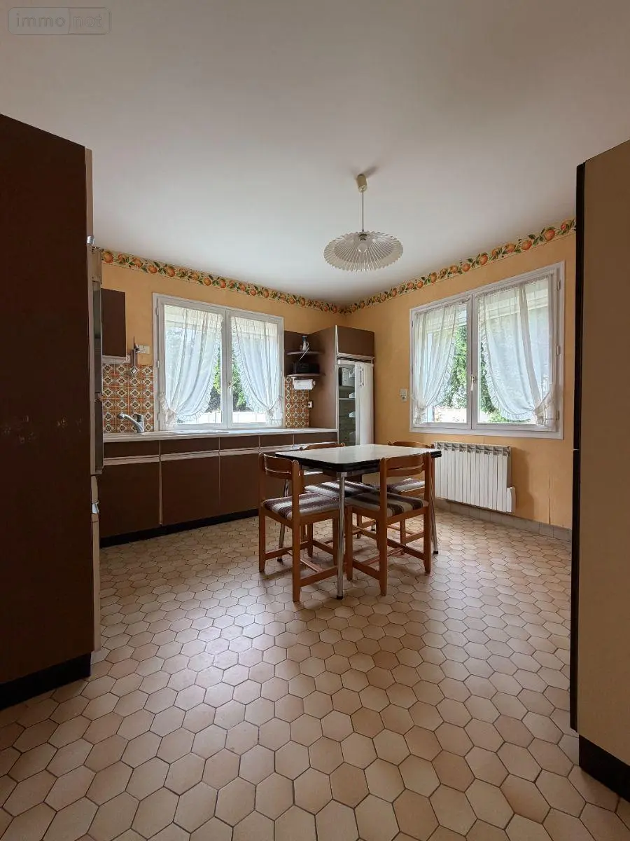 Maison a vendre Mâcon 71000 Saône-et-Loire 71 125 m2 5 pièces 262500 euros MA 690 004