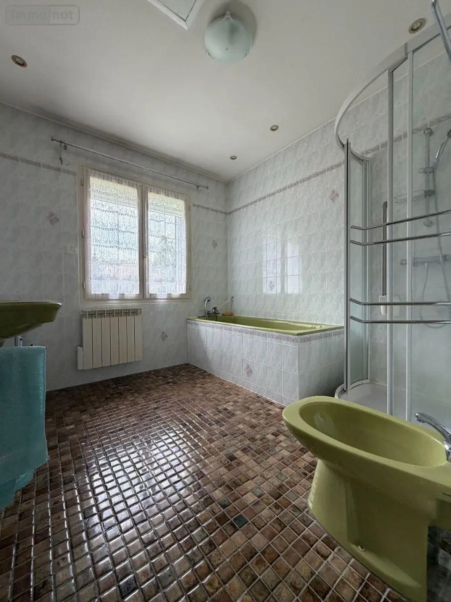 Maison a vendre Mâcon 71000 Saône-et-Loire 71 125 m2 5 pièces 262500 euros MA 690 008