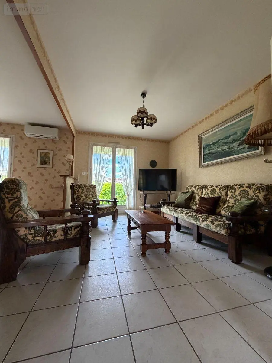 Maison a vendre Mâcon 71000 Saône-et-Loire 71 125 m2 5 pièces 262500 euros MA 690 007