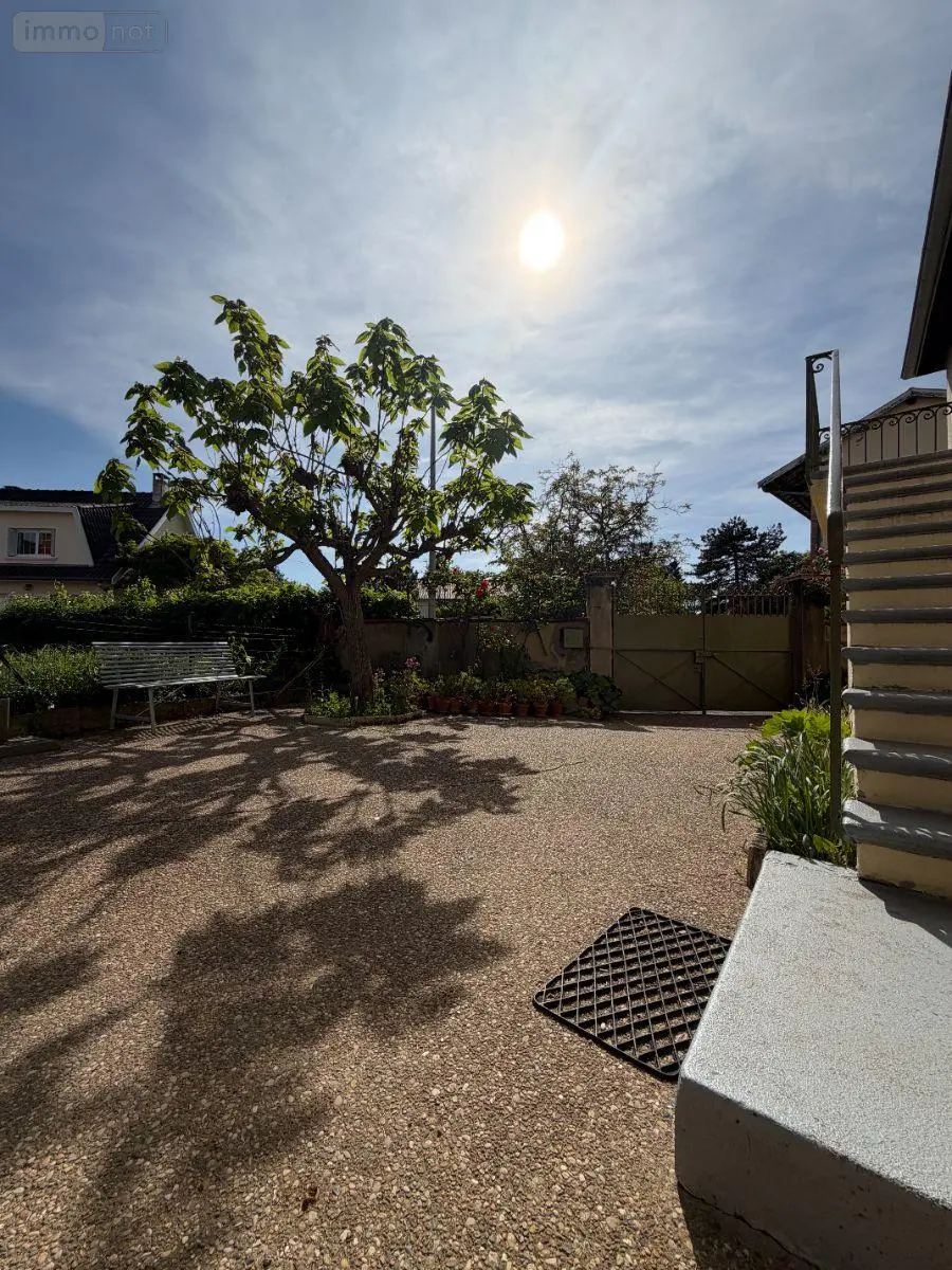 Maison a vendre Mâcon 71000 Saône-et-Loire 71 141 m2 6 pièces 193000 euros MA 688 018