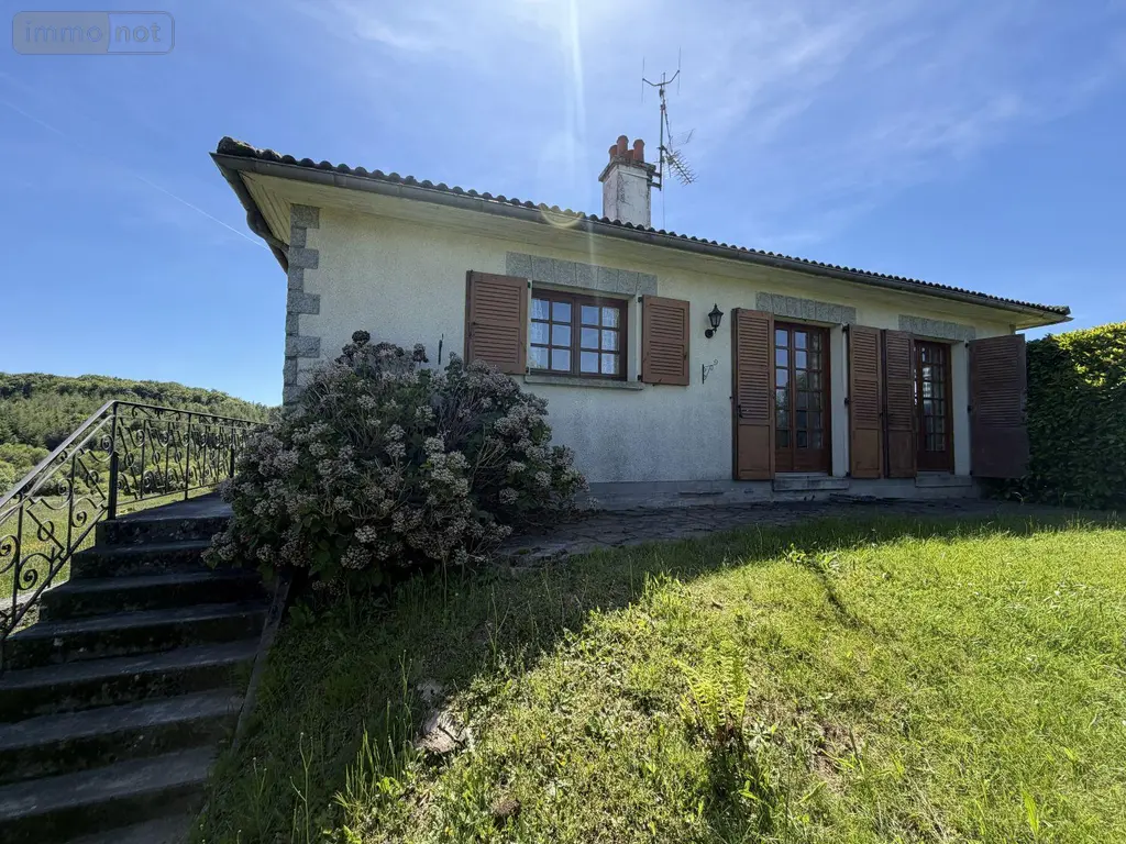 Maison a vendre Arpajon-sur-Cère 15130 Cantal 15 130 m2 5 pièces 169600 euros 15061-62 002
