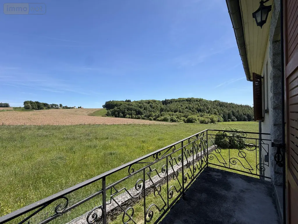 Maison a vendre Arpajon-sur-Cère 15130 Cantal 15 130 m2 5 pièces 169600 euros 15061-62 006