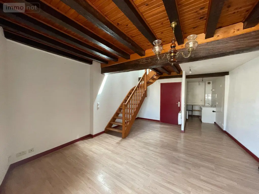 Immeuble de rapport a vendre Bazas 33430 Gironde 33 250 m2 286200 euros 33062-35 009
