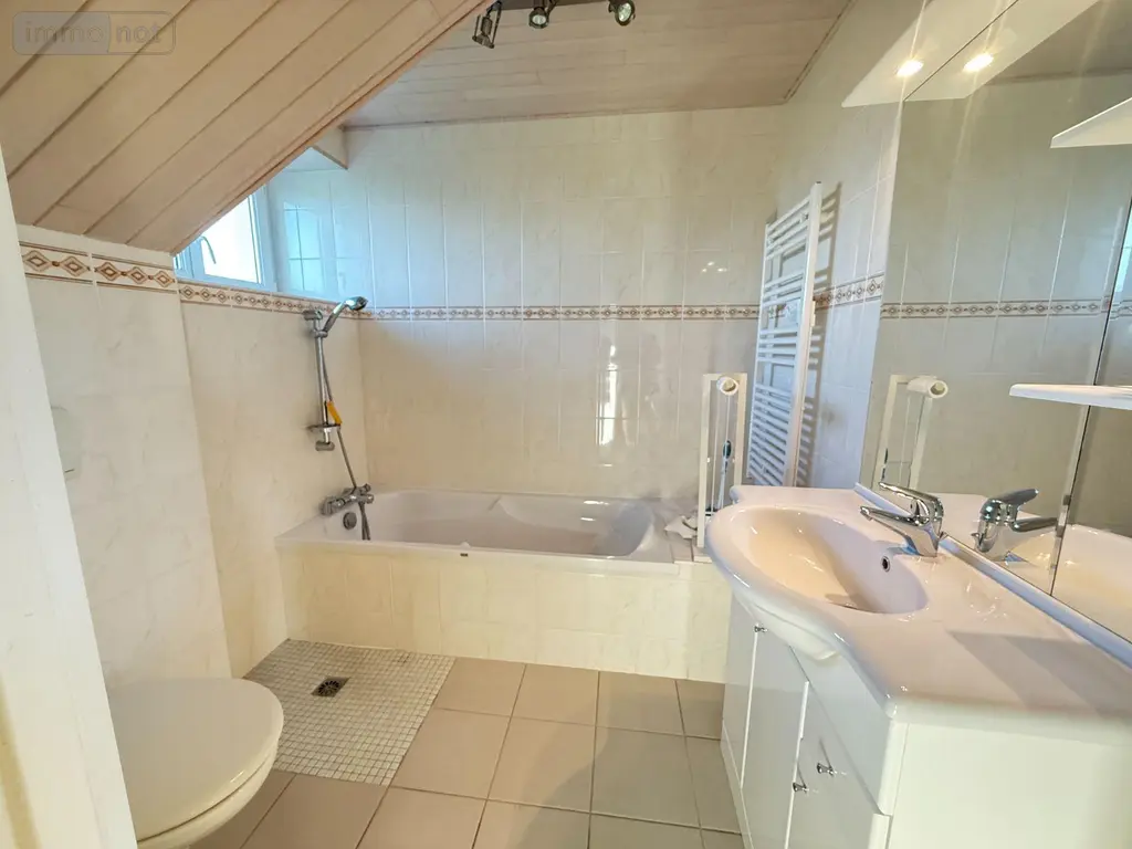Maison a vendre Bourbriac 22390 Côtes-d'Armor 22 135 m2 5 pièces 220000 euros 22095MAIS245 007