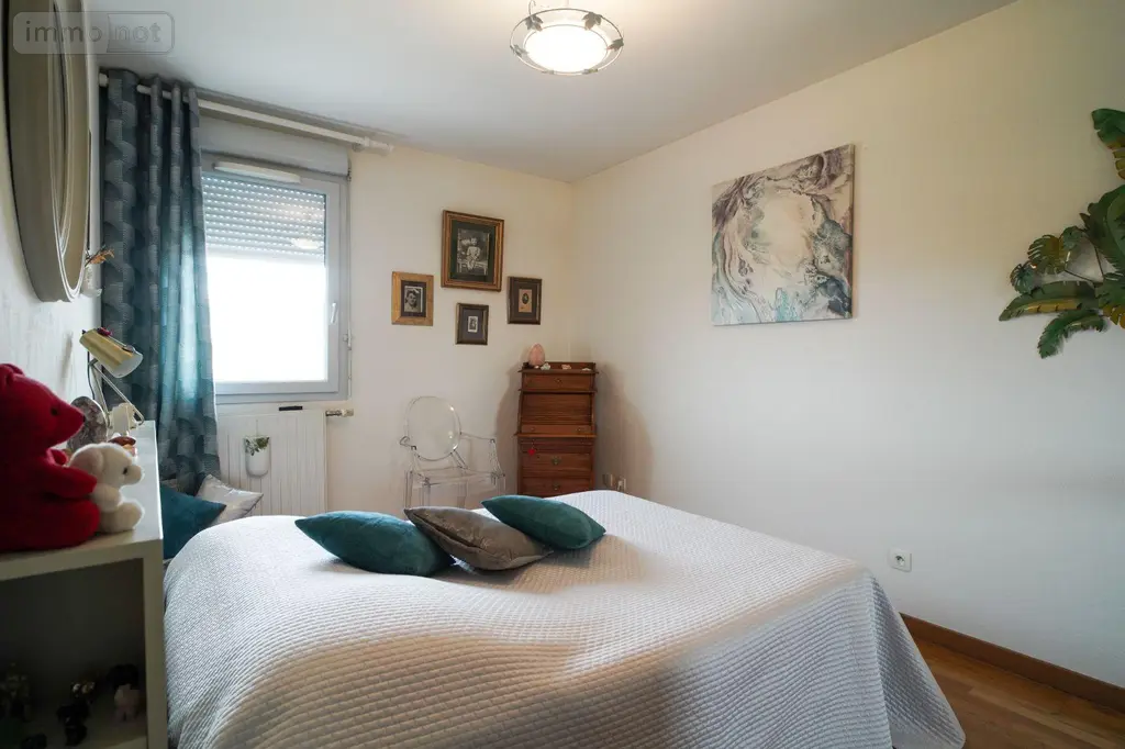 Appartement a vendre Saint-Martin-Belle-Roche 71118 Saône-et-Loire 71 78 m2 3 pièces 222600 euros 13779/1000 005
