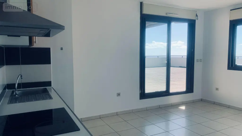 Appartement a vendre Saint-Denis 97400 La Réunion 974 40 m2 2 pièces 190000 euros 97405/285 003