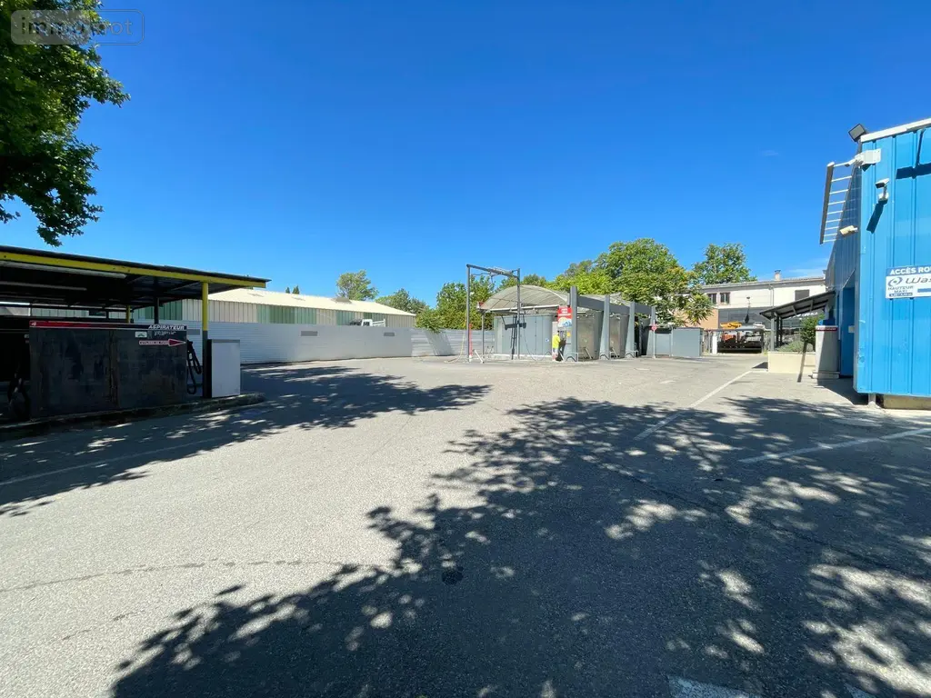 Fonds et murs commerciaux a vendre Manosque 04100 Alpes-de-Haute-Provence 04 170 m2 1666600 euros 025/1941 004