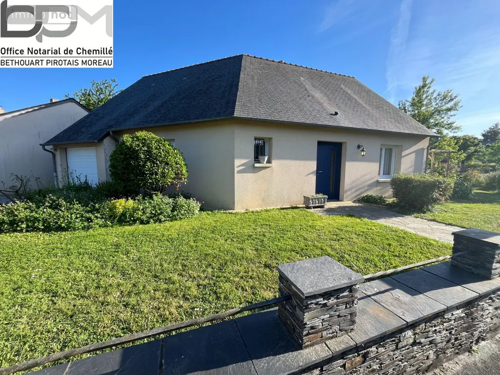 Maison a vendre Chemillé-en-Anjou 49120 Maine-et-Loire 49 105 m2 5 pièces 250000 euros 49062/817 002