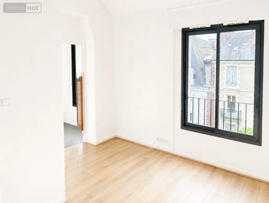 Appartement a vendre Rennes 35000 Ille-et-Vilaine 35 39 m2 2 pièces 172920 euros CHEUVREUX/52 006