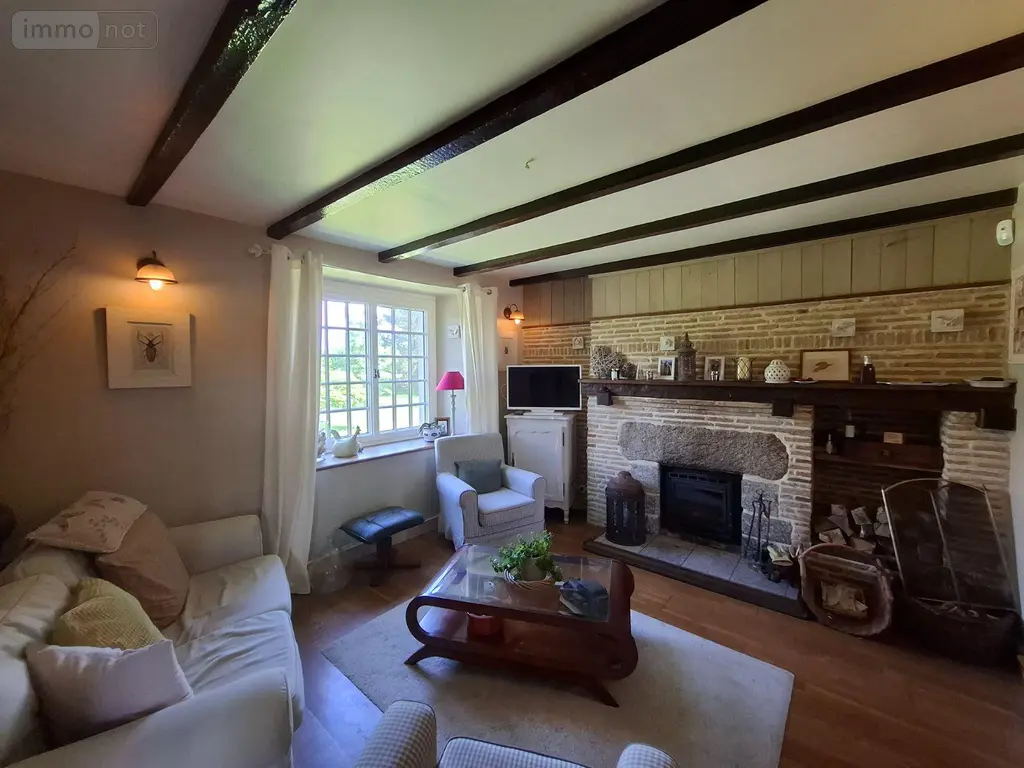 Maison a vendre Saint-Nicolas-du-Pélem 22480 Côtes-d'Armor 22 113 m2 5 pièces 231000 euros 22075/MAIS1674 002