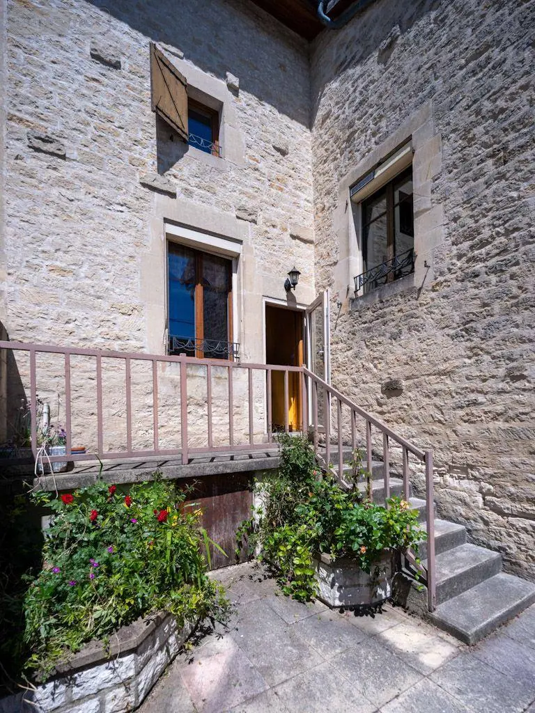 Maison a vendre Curel 52300 Haute-Marne 52 122 m2 6 pièces 96600 euros JO/1061 002