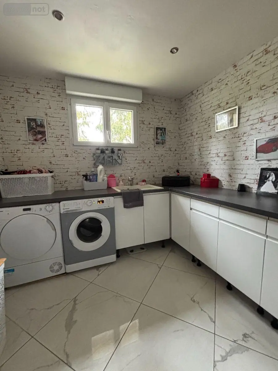 Maison a vendre La Chapelle-Fleurigné 35133 Ille-et-Vilaine 35 237 m2 6 pièces 332670 euros 1371 005