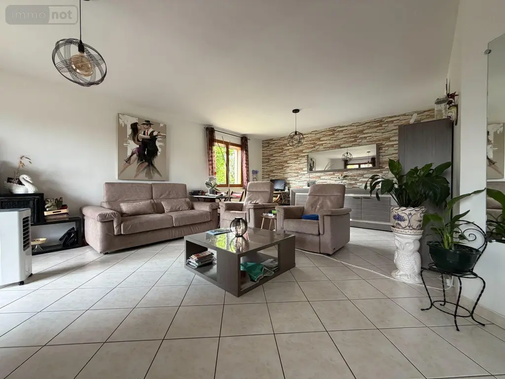 Maison a vendre Saint-André-de-Bâgé 01380 Ain 01 104 m2 4 pièces 239200 euros MA 692 005