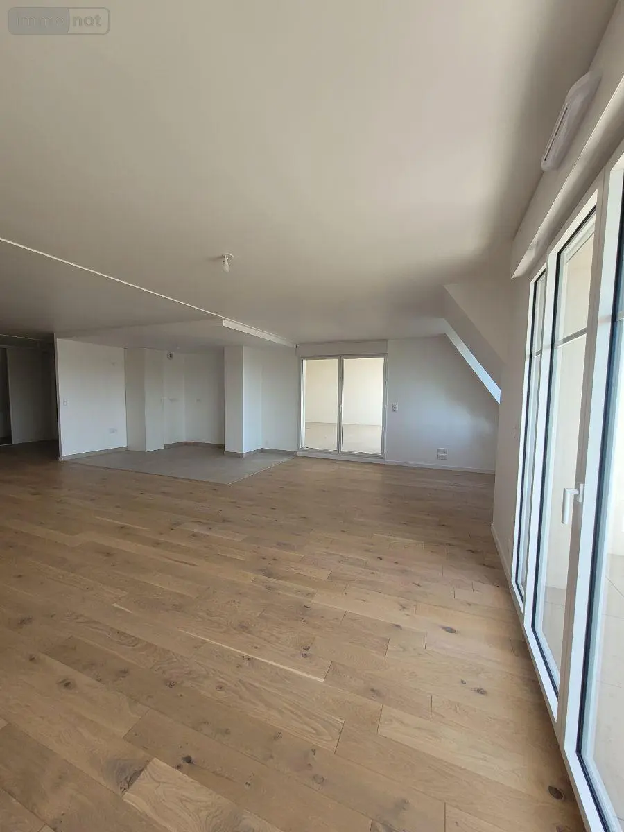 Appartement a vendre Dinard 35800 Ille-et-Vilaine 35 137 m2 4 pièces 869840 euros 331MO 002
