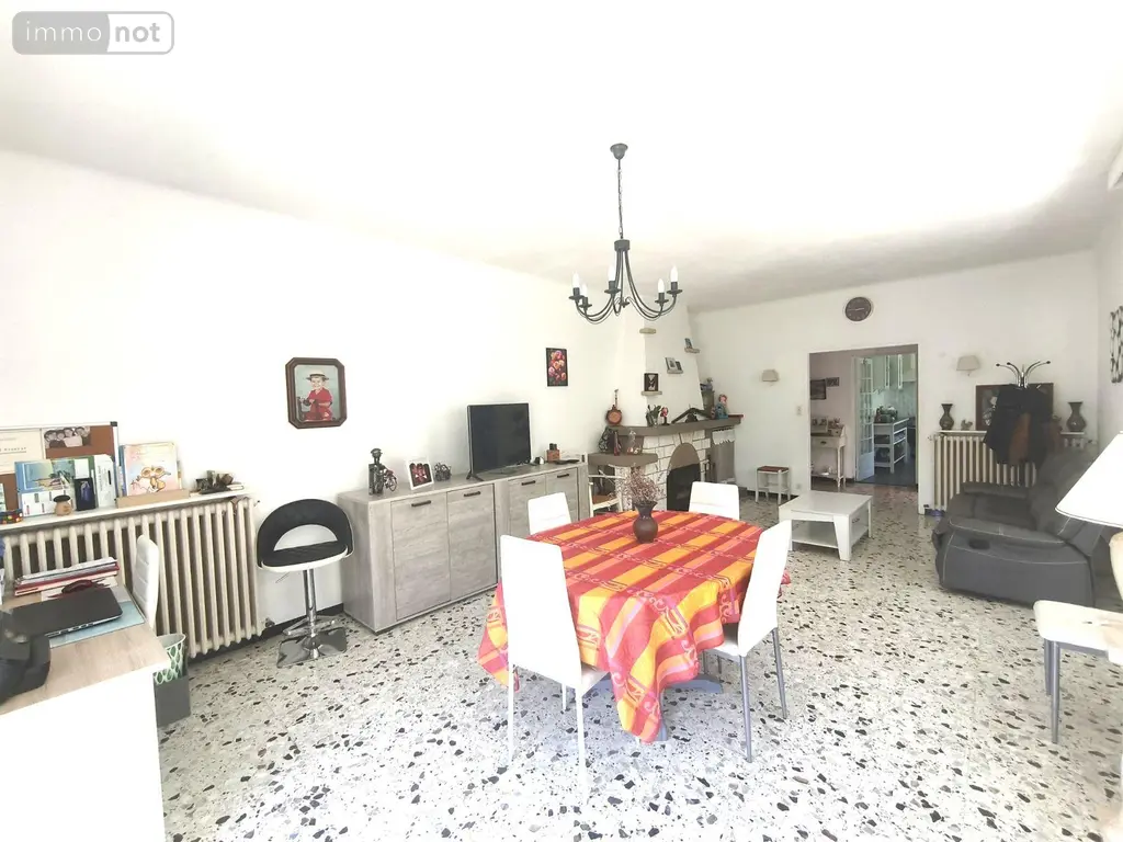 Maison a vendre Saint-Martin-de-Crau 13310 Bouches-du-Rhône 13 107 m2 5 pièces 388500 euros 075/209 006