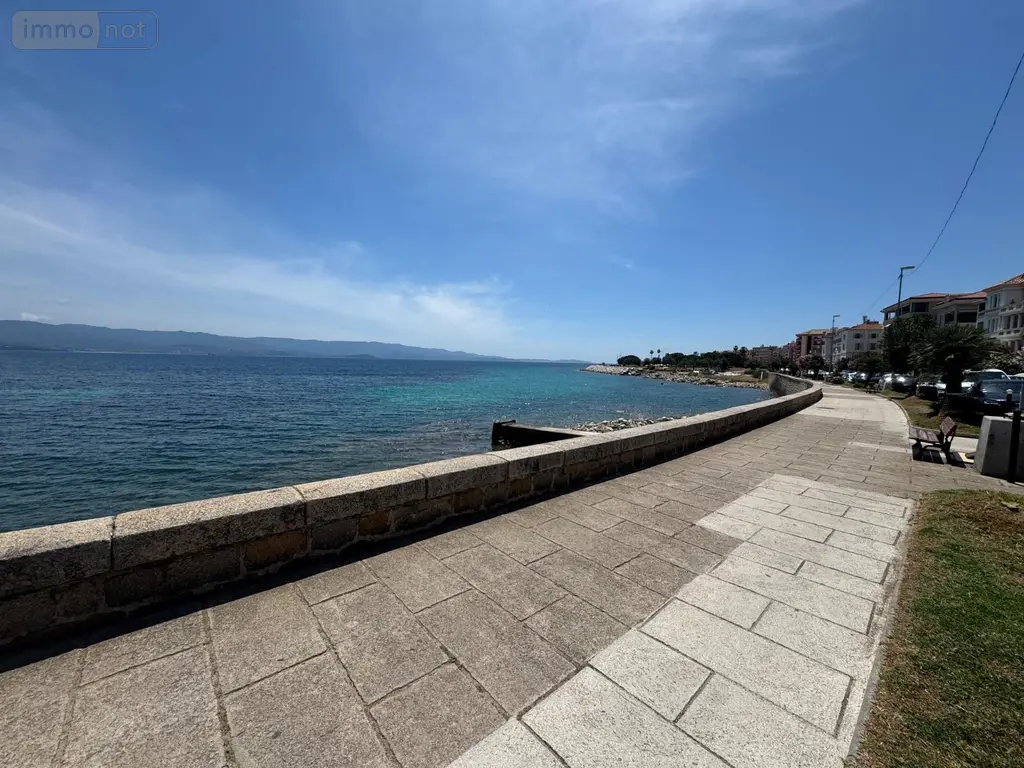 Fonds et murs commerciaux a vendre Ajaccio 20000 Corse-du-Sud 2A 74 m2 5 pièces 820000 euros 15655/979 006