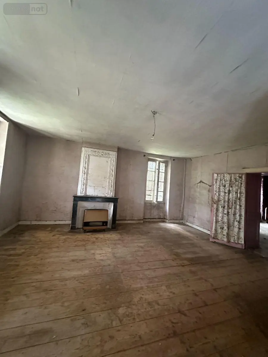 Maison a vendre Bellebat 33760 Gironde 33 300 m2 10 pièces 252000 euros 654 004