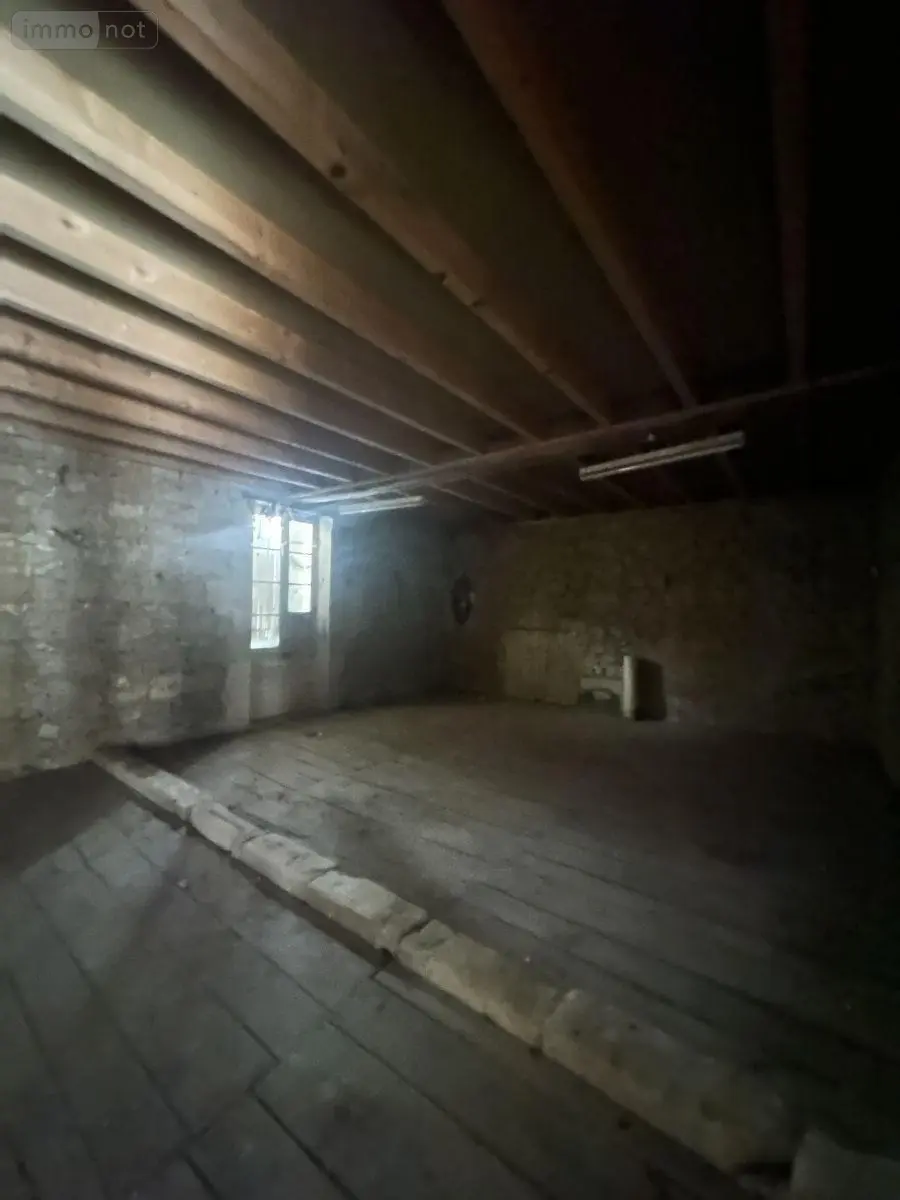 Maison a vendre Bellebat 33760 Gironde 33 300 m2 10 pièces 252000 euros 654 005