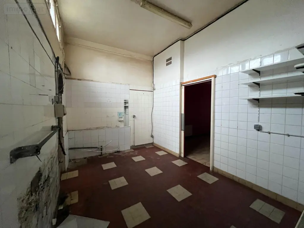 Immeuble de rapport a vendre Beaumont-le-Roger 27170 Eure 27 189900 euros 01912 005