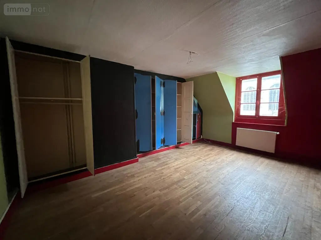 Immeuble de rapport a vendre Beaumont-le-Roger 27170 Eure 27 189900 euros 01912 010