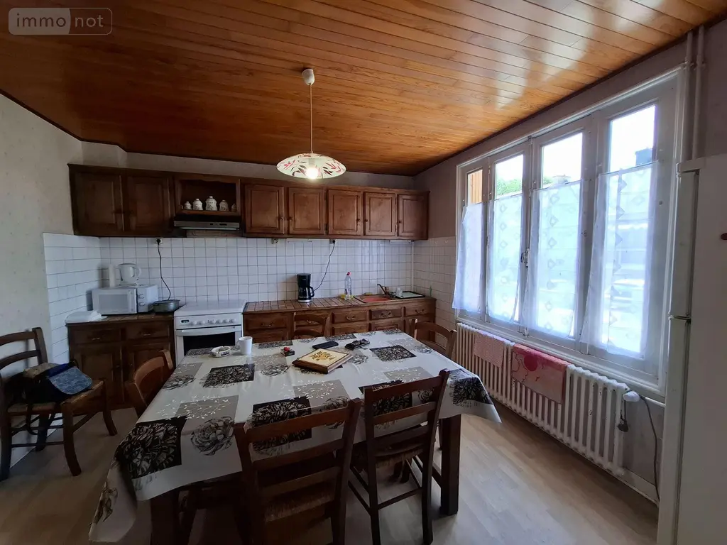 Maison a vendre Maël-Carhaix 22340 Côtes-d'Armor 22 111 m2 6 pièces 121900 euros 22075/MAIS1675 003