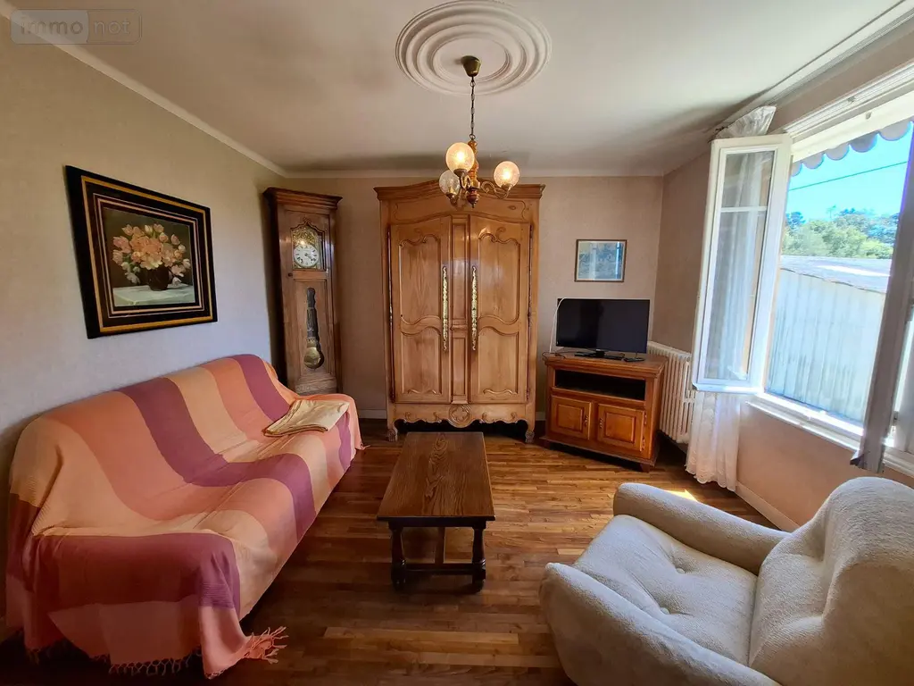 Maison a vendre Maël-Carhaix 22340 Côtes-d'Armor 22 111 m2 6 pièces 121900 euros 22075/MAIS1675 004