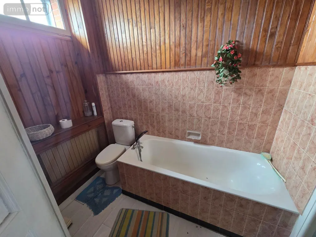 Maison a vendre Ambrières-les-Vallées 53300 Mayenne 53 98 m2 7 pièces 120500 euros 53075DLS26017 012