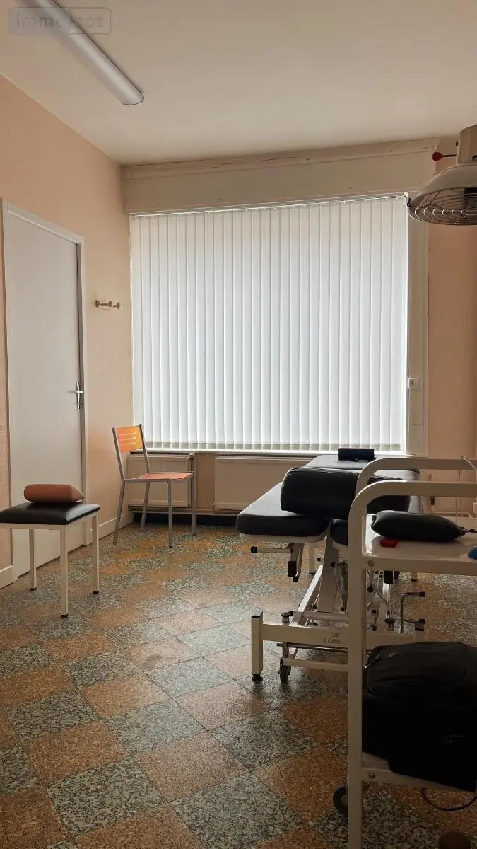 Location fonds et murs commerciaux Dunkerque 59240 Nord 59 57 m2 5 pièces 865 euros D4879 004