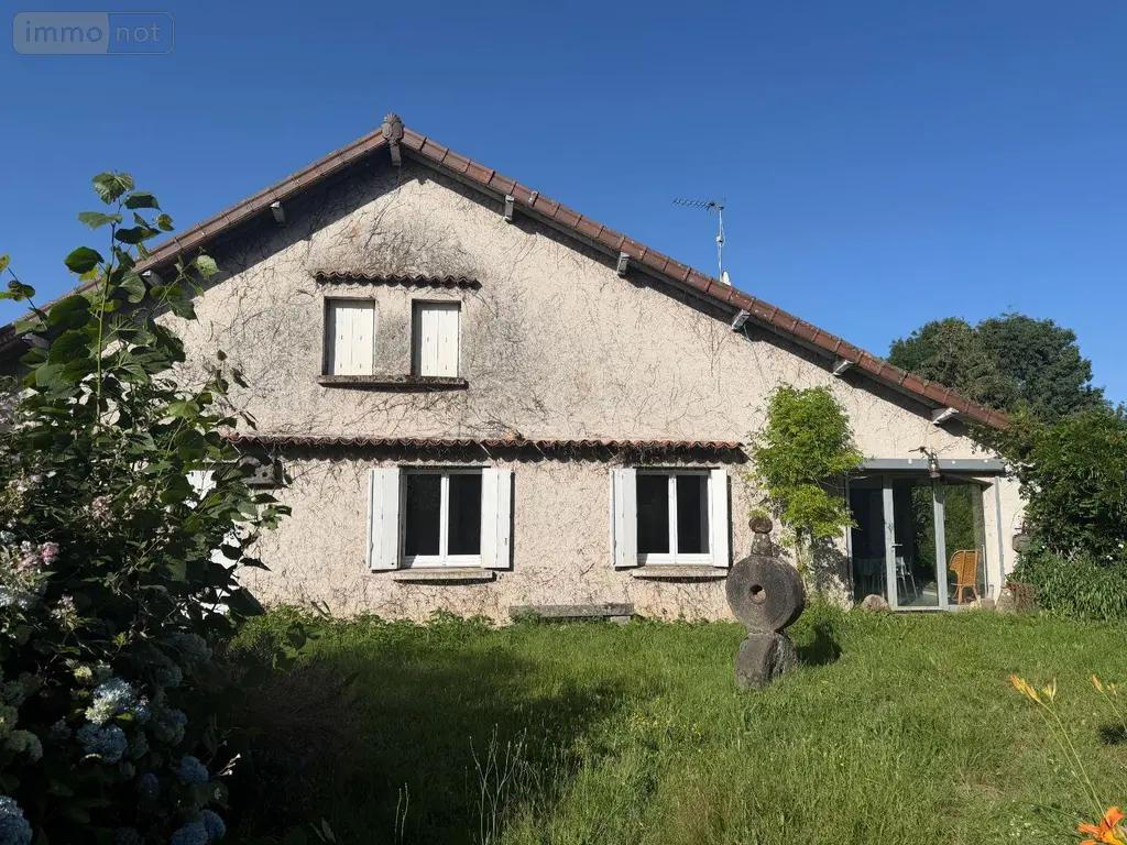 Maison a vendre Mauriac 15200 Cantal 15 10 pièces 212000 euros 15060/1271 002