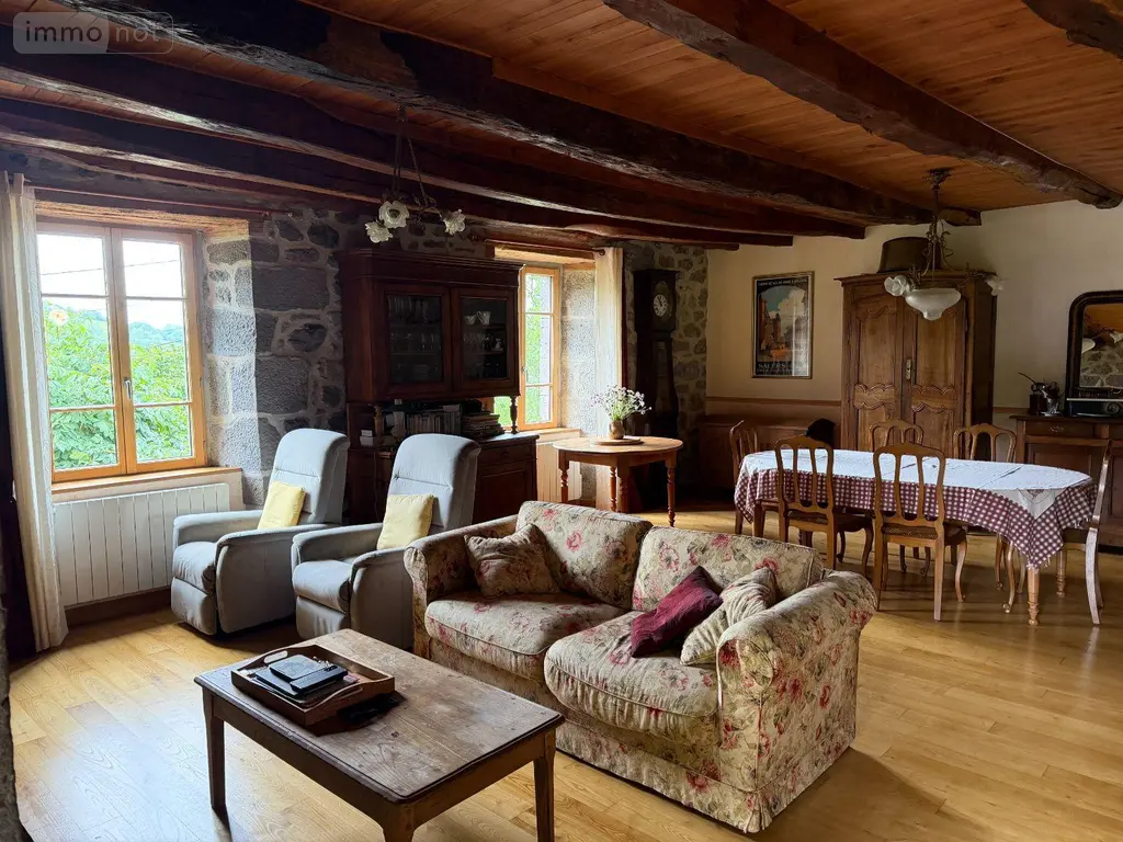 Maison a vendre Saint-Paul-de-Salers 15140 Cantal 15 8 pièces 212000 euros 15060/1272 006