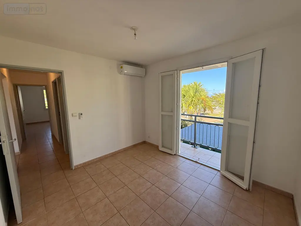 Appartement a vendre Saint-Gilles-les-Bains 97434 La Réunion 974 61 m2 3 pièces 365000 euros 97424/288 009