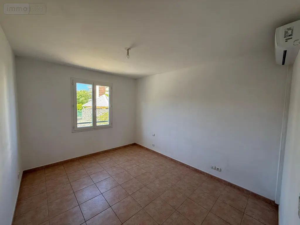 Appartement a vendre Saint-Gilles-les-Bains 97434 La Réunion 974 61 m2 3 pièces 365000 euros 97424/288 010