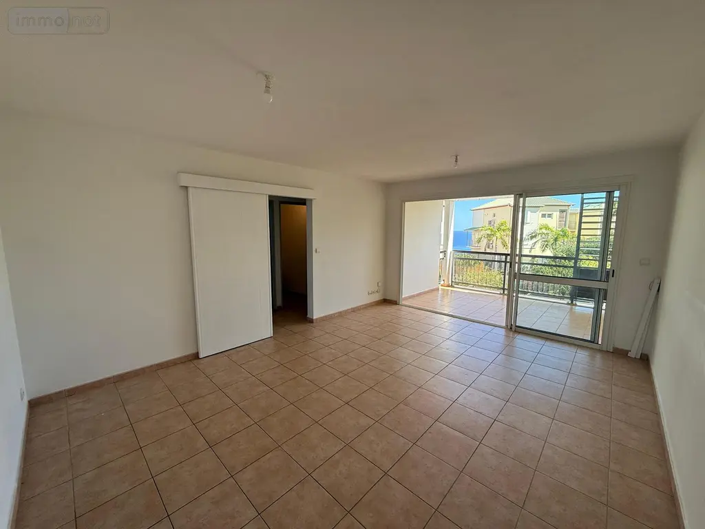 Appartement a vendre Saint-Gilles-les-Bains 97434 La Réunion 974 61 m2 3 pièces 365000 euros 97424/288 003