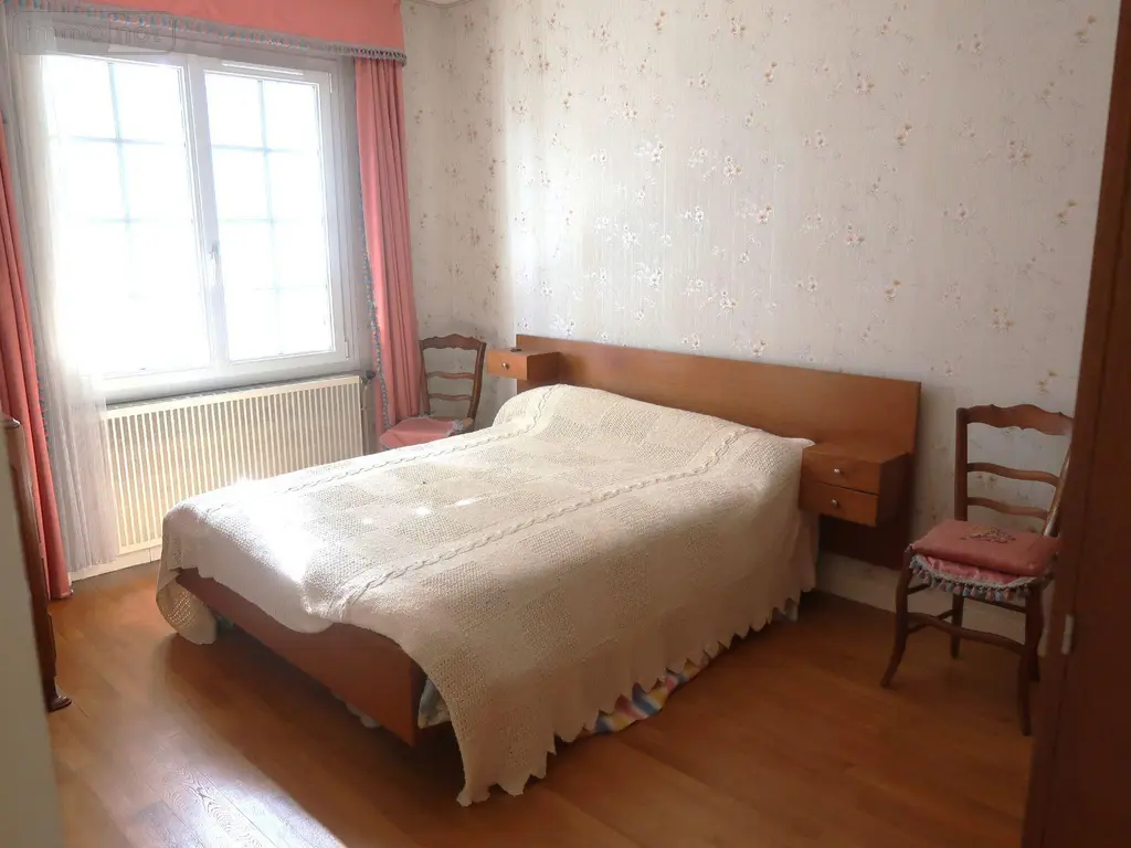 Maison a vendre Châtellerault 86100 Vienne 86 122 m2 7 pièces 136240 euros 86024-MAIS2467 011