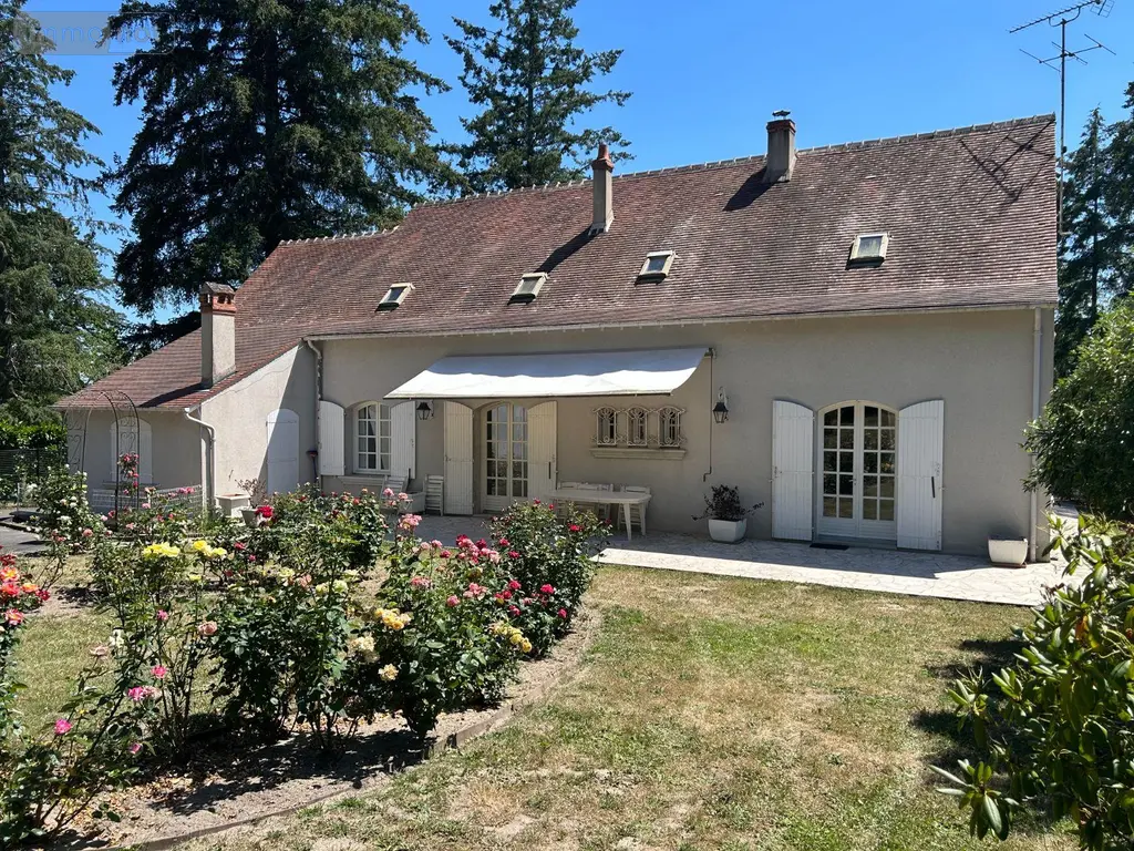 Maison a vendre La Ferté-Saint-Cyr 41220 Loir-et-Cher 41 193 m2 9 pièces 294000 euros 41022/1381 005
