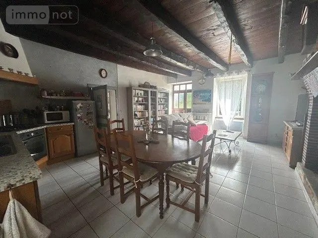 Maison a vendre Saint-Juvat 22630 Côtes-d'Armor 22 137 m2 168600 euros 22046-295 004