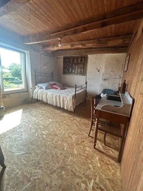 Maison a vendre Saint-Juvat 22630 Côtes-d'Armor 22 137 m2 168600 euros 22046-295 007
