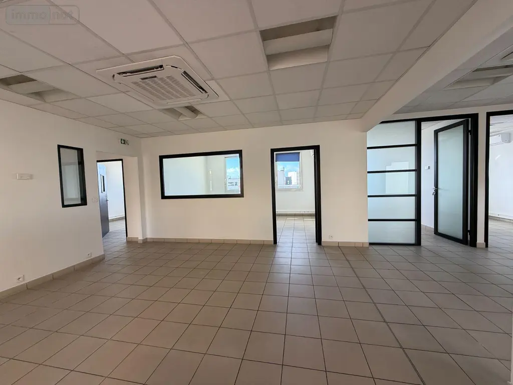 Fonds et murs commerciaux a vendre Saint-Denis 97490 La Réunion 974 107 m2 7 pièces 354000 euros 97405/297 014
