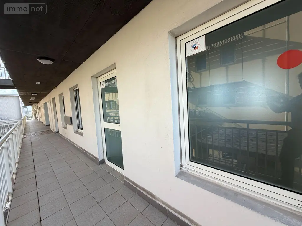 Fonds et murs commerciaux a vendre Saint-Denis 97490 La Réunion 974 107 m2 7 pièces 354000 euros 97405/297 009
