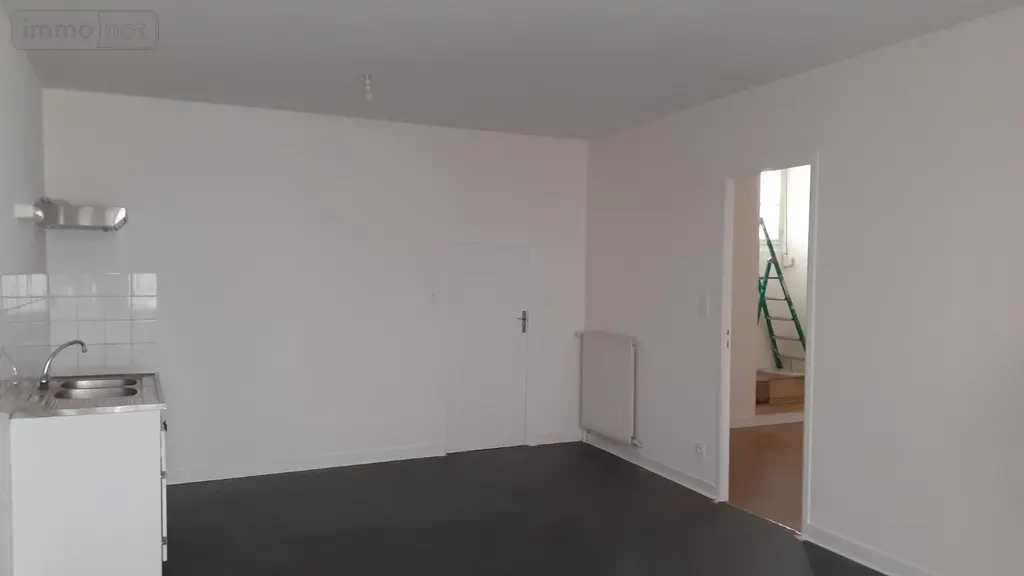 Location appartement Vitré 35500 Ille-et-Vilaine 35 41 m2 2 pièces 370 euros 16071 002