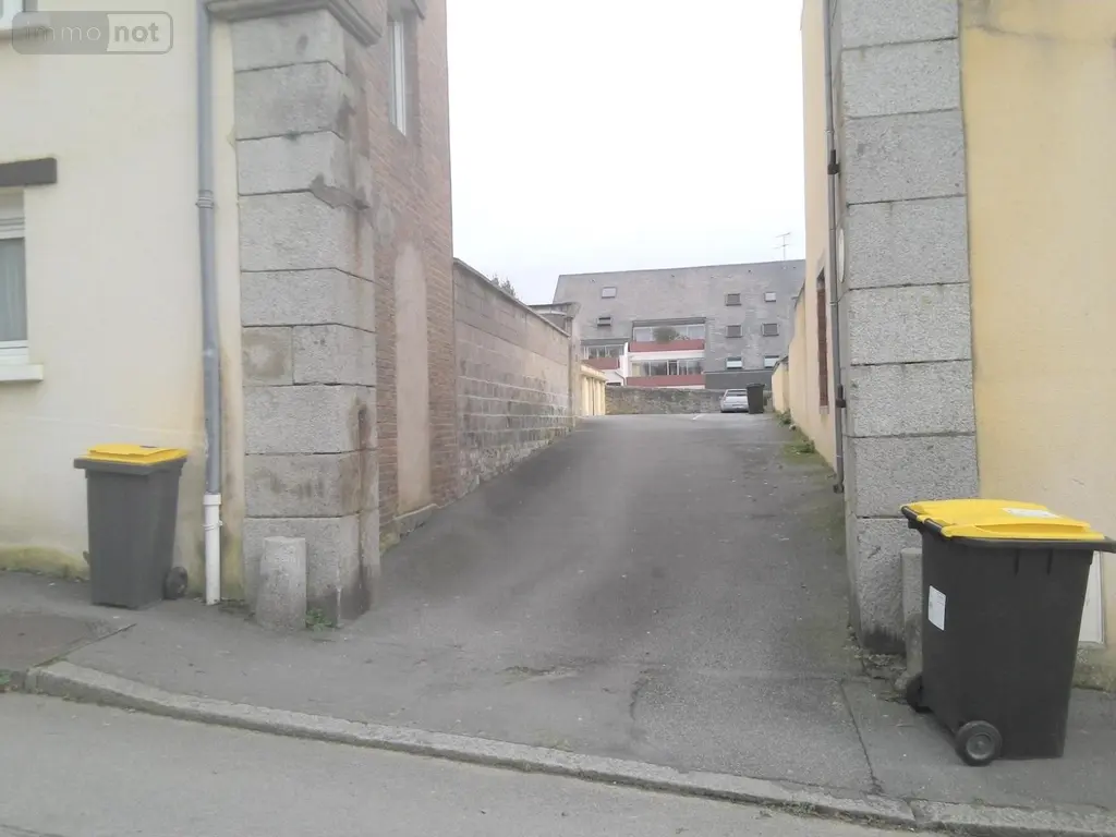 Location garage et parking Laval 53000 Mayenne 53 14 m2 1 pièce 60 euros 07101 002