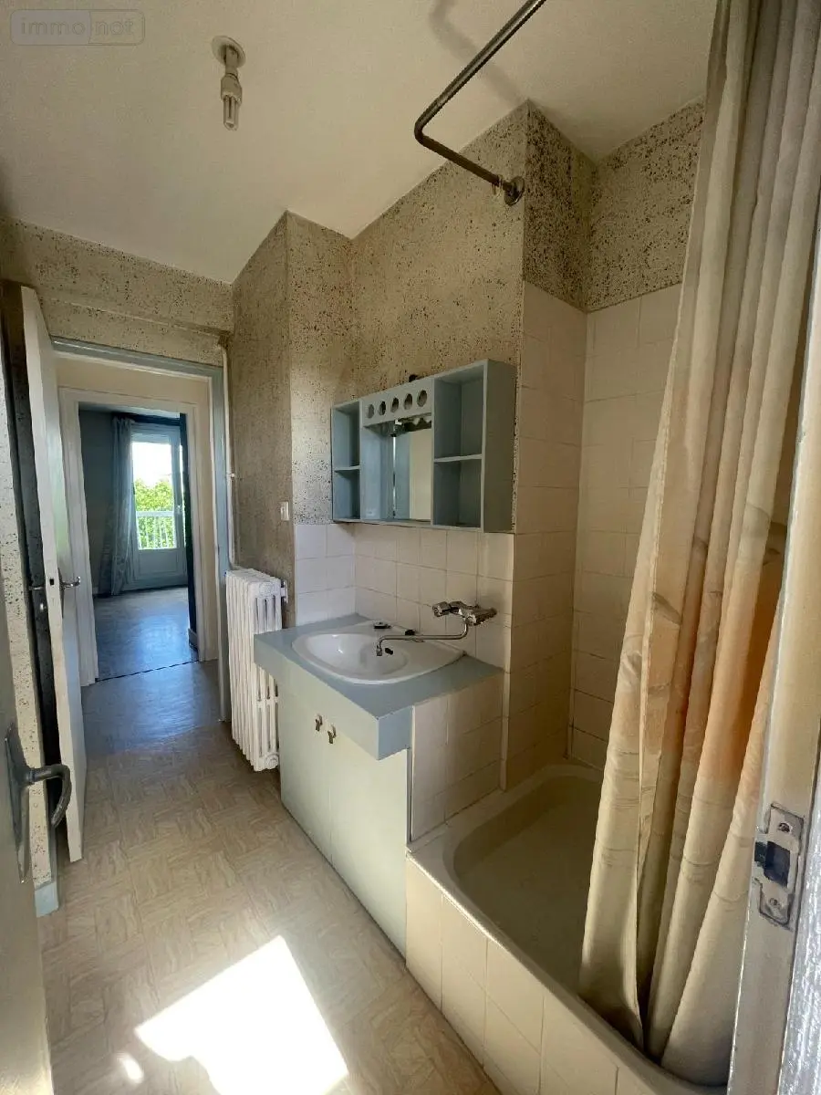 Appartement a vendre Rennes 35000 Ille-et-Vilaine 35 57 m2 3 pièces 152975 euros 1004327 009