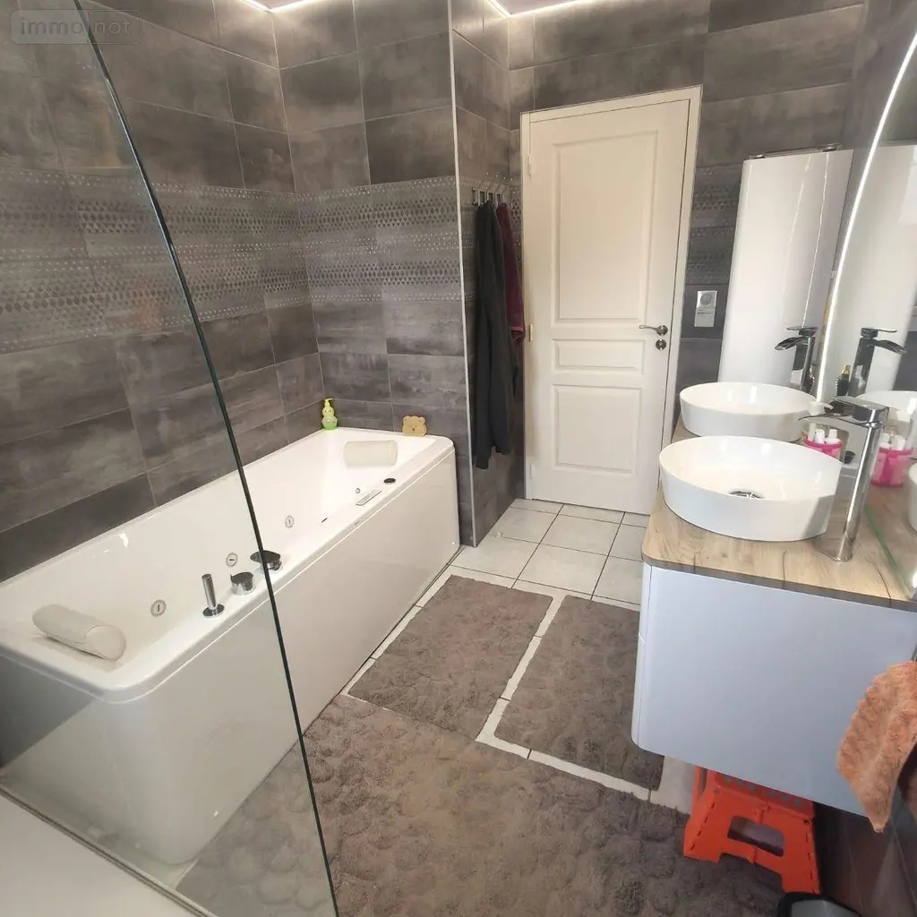 Location maison Saint-Parres-lès-Vaudes 10260 Aube 10 150 m2 5 pièces 1350 euros 1036102/5965 008