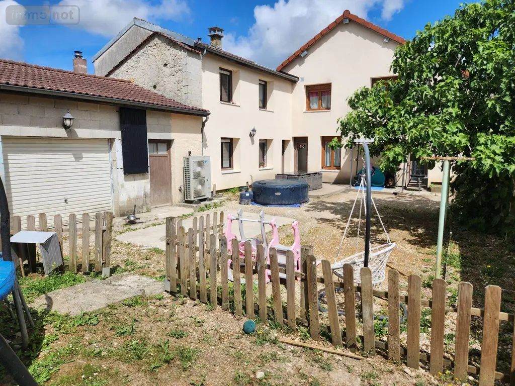 Maison a vendre Rouvres-les-Vignes 10200 Aube 10 139 m2 5 pièces 115000 euros 10379/662 014